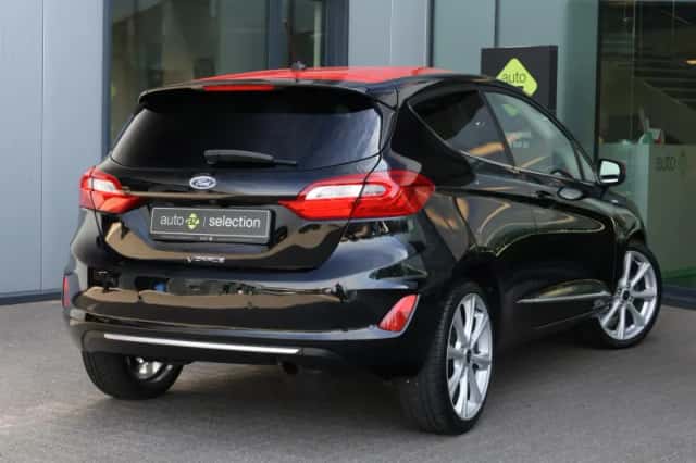 Ford Fiesta (2018) thumbnail 2