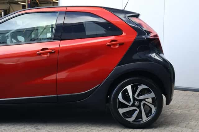 Toyota Aygo (2024) thumbnail 5
