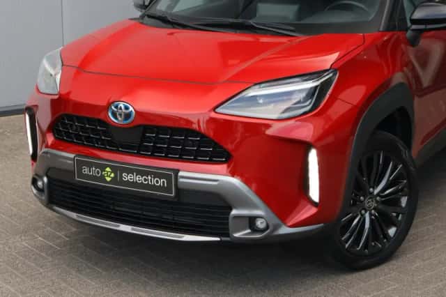 Toyota Yaris Cross (2022) thumbnail 3