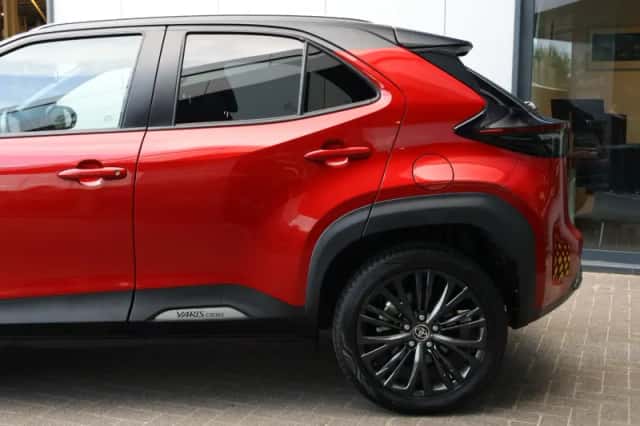Toyota Yaris Cross (2022) thumbnail 5