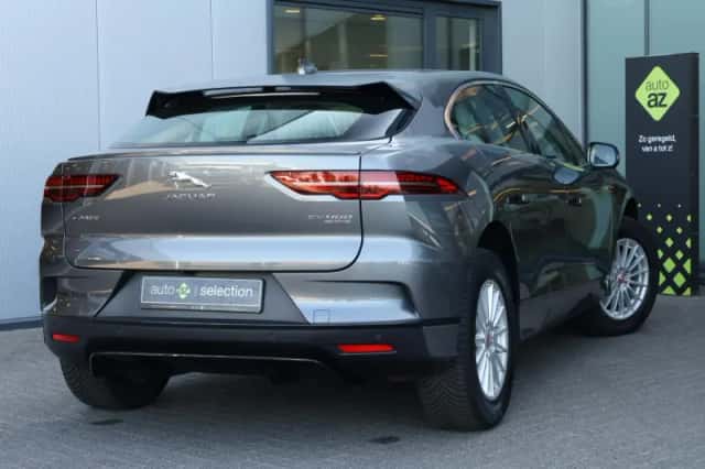 Jaguar I-Pace (2018) thumbnail 2