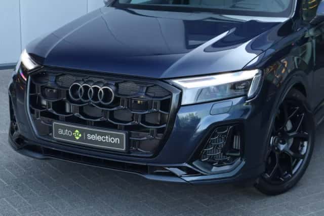 Audi Q7 (2024) thumbnail 3
