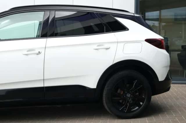 Opel Grandland (2022) thumbnail 5