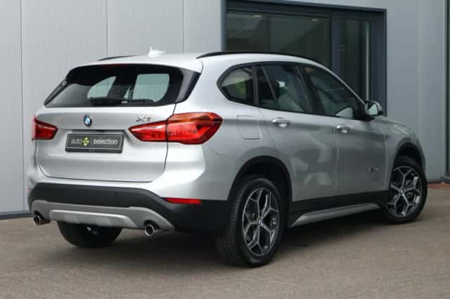 BMW X1 (2018) thumbnail 4
