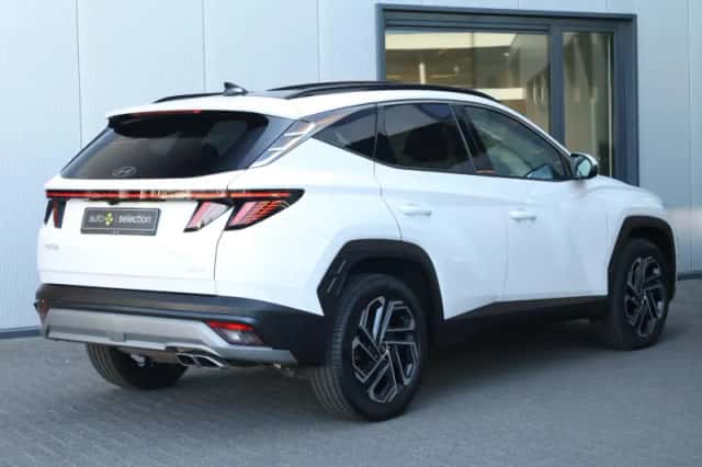 Hyundai Tucson (2024) thumbnail 2