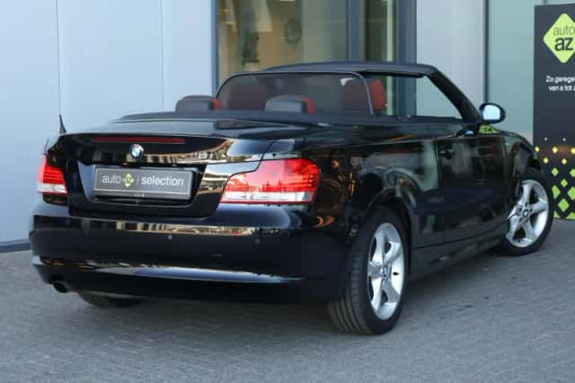 BMW 1-Serie (2009) thumbnail 2