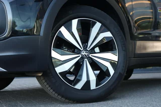Volkswagen T-Cross (2022) thumbnail 4