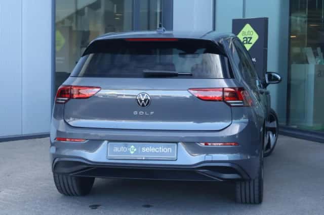Volkswagen Golf (2020) thumbnail 4