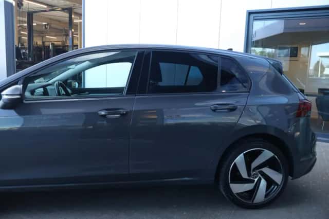 Volkswagen Golf (2020) thumbnail 6
