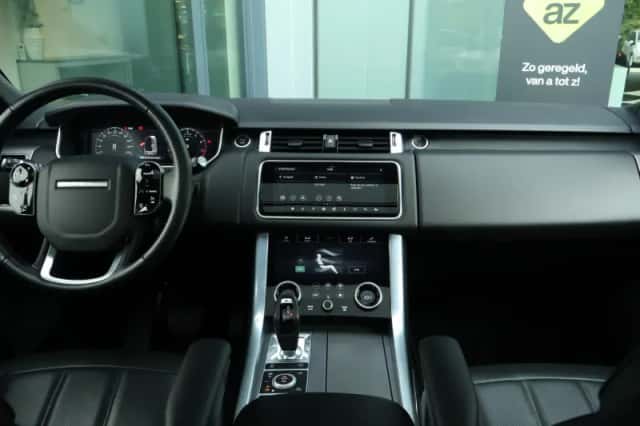 Land Rover Range Rover Sport (2022) thumbnail 14