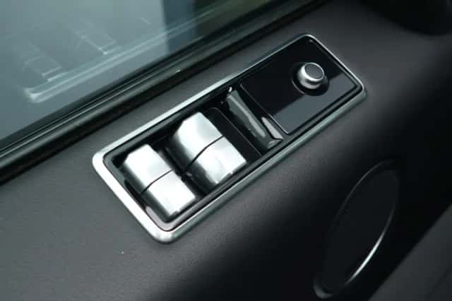 Land Rover Range Rover Sport (2022) thumbnail 20