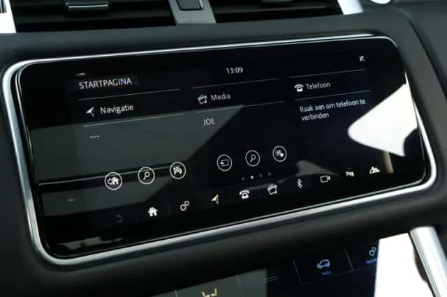 Land Rover Range Rover Sport (2022) thumbnail 24