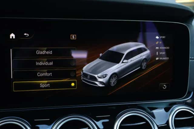 Mercedes-Benz E-Klasse (2022) thumbnail 37