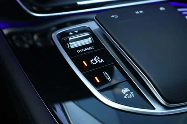 Mercedes-Benz E-Klasse (2022) thumbnail 38
