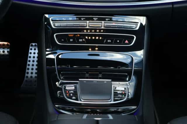 Mercedes-Benz E-Klasse (2022) thumbnail 46