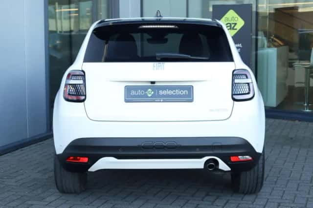 Fiat 600 (2024) thumbnail 9