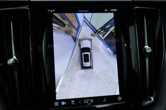 Volvo XC60 (2024) thumbnail 27