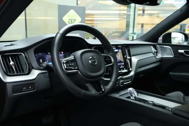 Volvo XC60 (2024) thumbnail 33