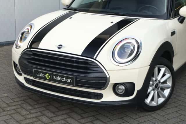 MINI Clubman (2022) thumbnail 3