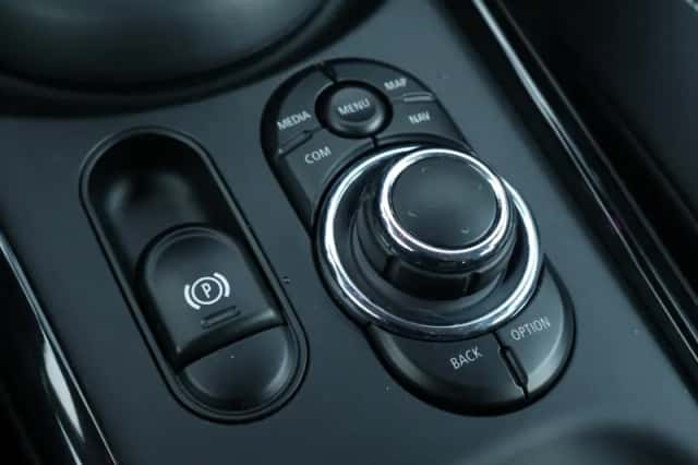 MINI Clubman (2022) thumbnail 30