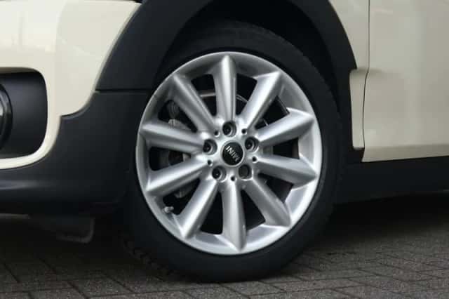MINI Clubman (2022) thumbnail 4