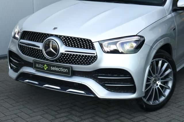 Mercedes-Benz GLE (2021) thumbnail 3