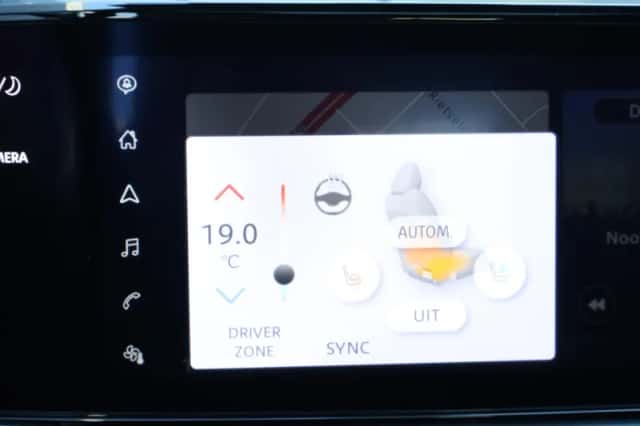 Nissan Ariya (2024) thumbnail 32