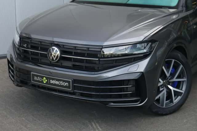 Volkswagen Touareg (2024) thumbnail 3