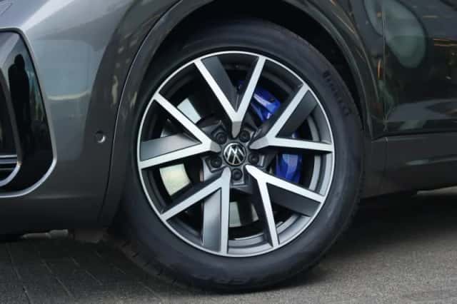 Volkswagen Touareg (2024) thumbnail 4