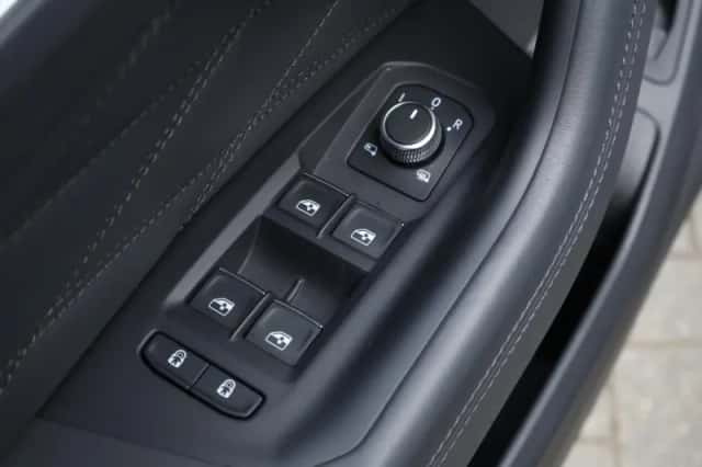 Volkswagen Touareg (2024) thumbnail 51