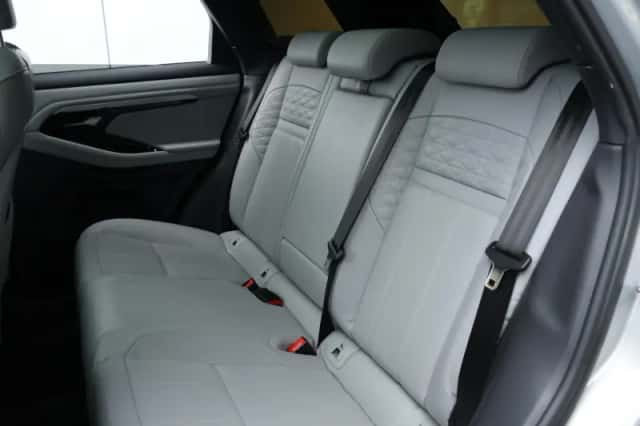 Land Rover Range Rover Evoque (2021) thumbnail 15