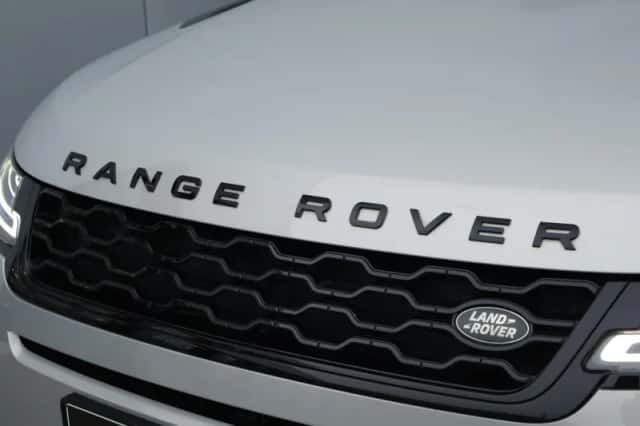 Land Rover Range Rover Evoque (2021) thumbnail 4