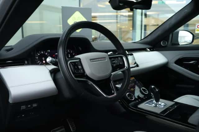 Land Rover Range Rover Evoque (2021) thumbnail 33