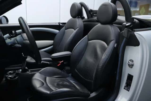 MINI Roadster (2012) thumbnail 11