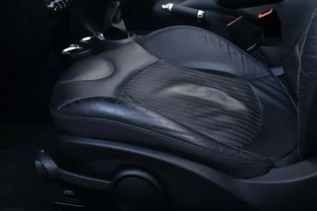 MINI Roadster (2012) thumbnail 12