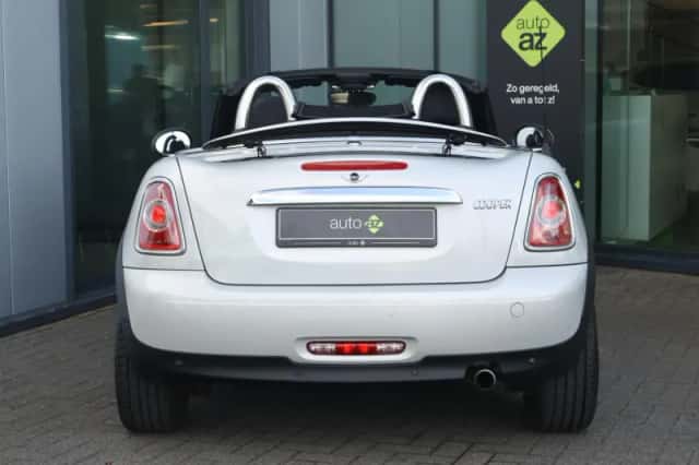 MINI Roadster (2012) thumbnail 28