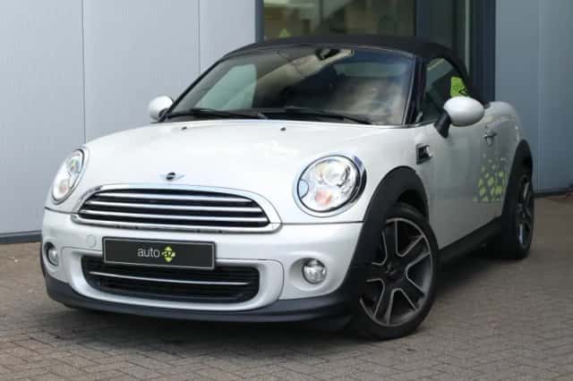 MINI Roadster (2012) thumbnail 33