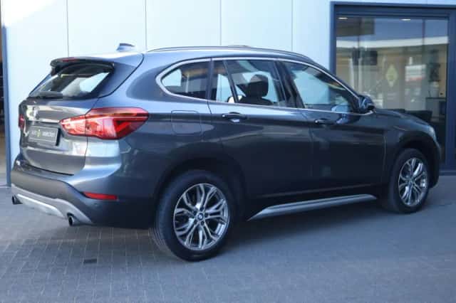 BMW X1 (2017) thumbnail 4