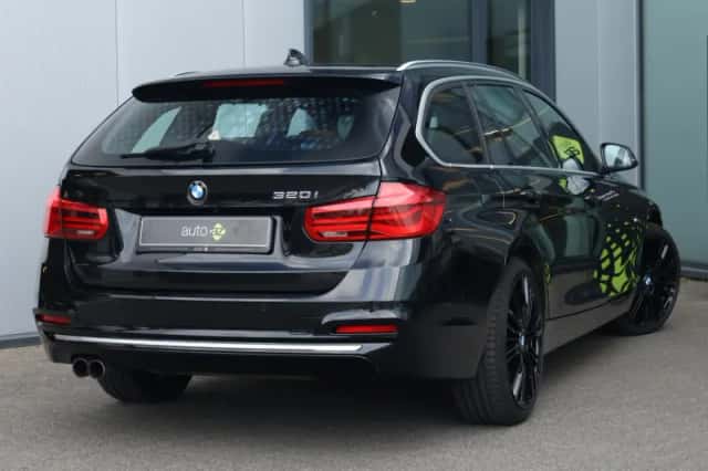 BMW 3-Serie (2018) thumbnail 2