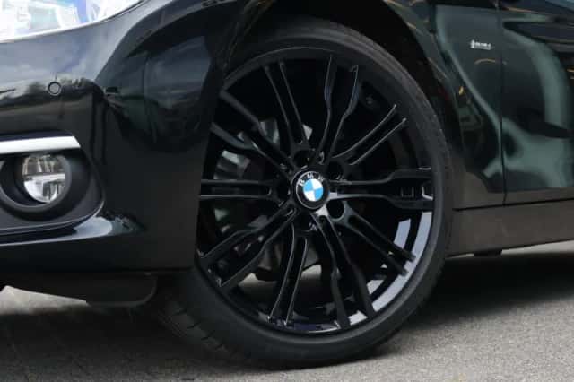 BMW 3-Serie (2018) thumbnail 4