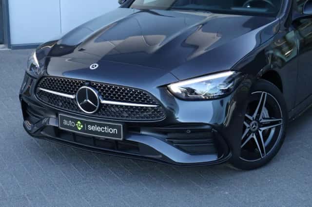 Mercedes-Benz C-Klasse (2023) thumbnail 3