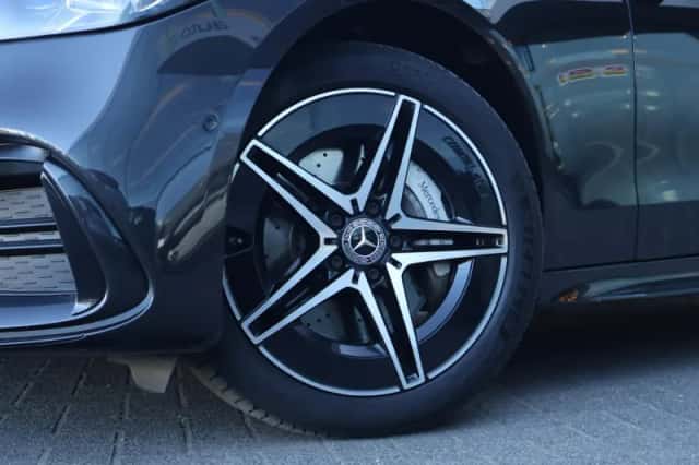 Mercedes-Benz C-Klasse (2023) thumbnail 5