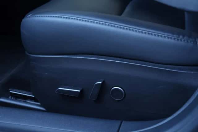 Tesla Model 3 (2022) thumbnail 11
