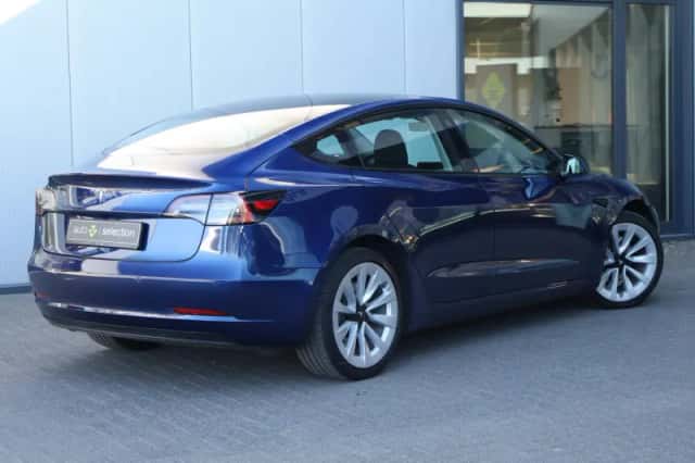 Tesla Model 3 (2022) thumbnail 7