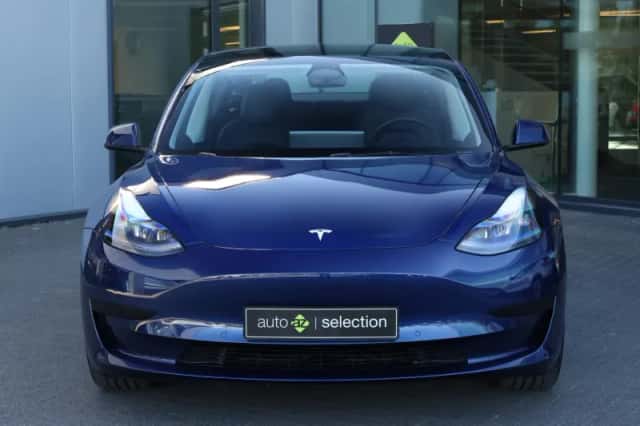 Tesla Model 3 (2022) thumbnail 8