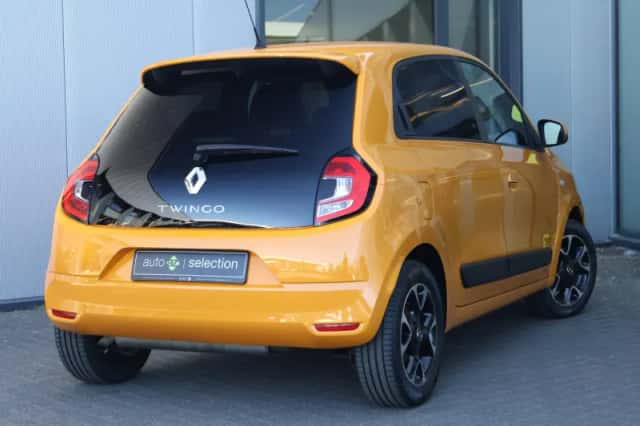 Renault Twingo (2019) thumbnail 2