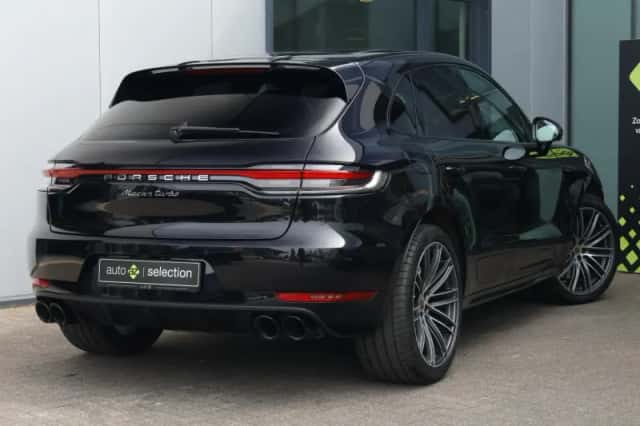 Porsche Macan (2020) thumbnail 2