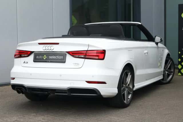 Audi A3 (2016) thumbnail 2