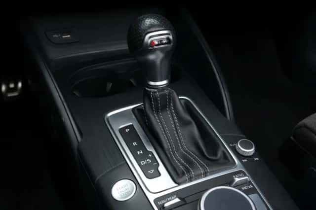 Audi A3 (2016) thumbnail 37