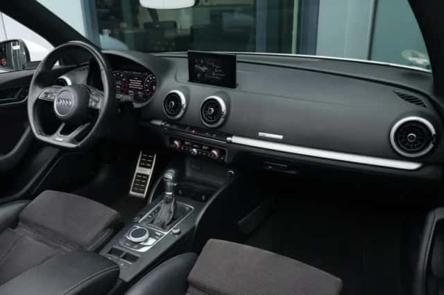 Audi A3 (2016) thumbnail 40